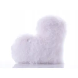 Poduszka futrzana serce Kocham Cię eko futro dzień kobiet walentynki