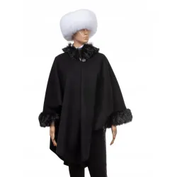 Etola ponczo z dodatkami eko futra czarne ala Alapka narzutka