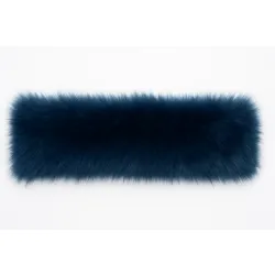 Tkanina futrzana niebieska 150 cm. 75