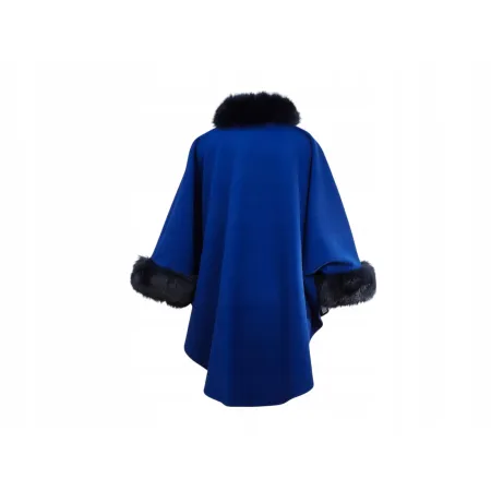 Damskie ponczo z futrem - kołnierz i rękawy w luksusowym stylu